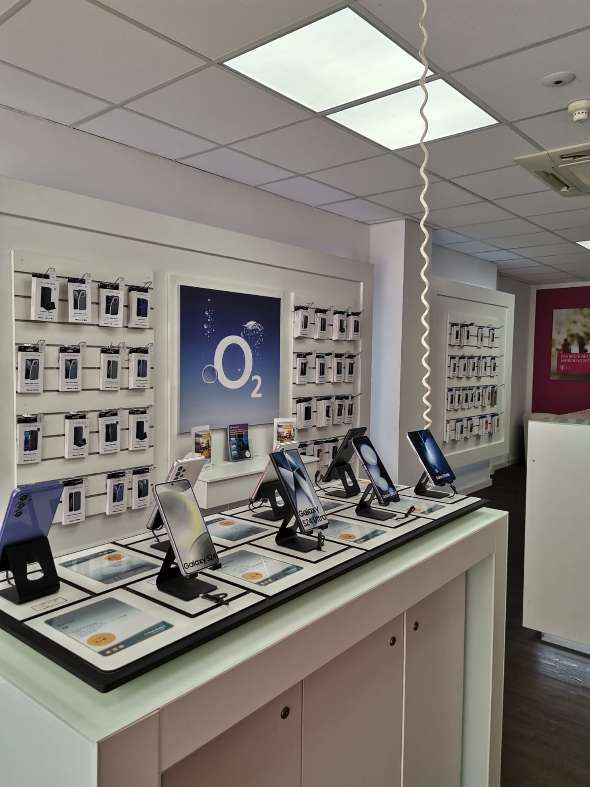 Mobilfunkshop Heilbronn – Shopansicht 2
